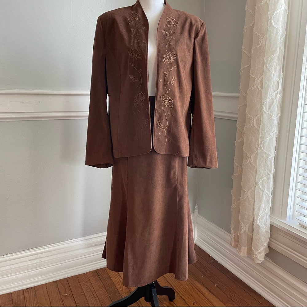 Vintage Southern Lady Elegant Brown Skirt Suit Microfiber Floral Plus Size 16/18